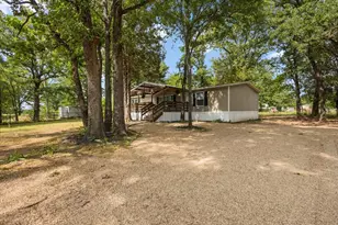118 Cedar Ridge Dr, Eustace, TX 75124 - Photo 1