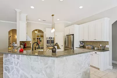 207 Overton Ridge Circle, Weatherford, TX 76088 - Photo 9
