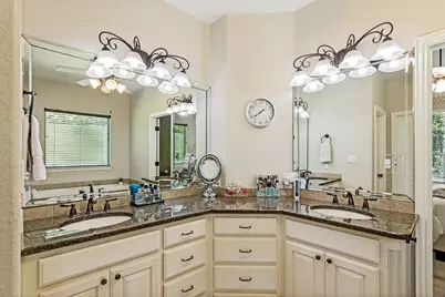 207 Overton Ridge Circle, Weatherford, TX 76088 - Photo 15