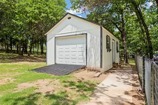 207 Overton Ridge Cir, Weatherford, TX 76088 - Photo 21