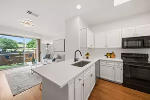 330 Las Colinas Blvd E, Irving, TX 75039 - Photo 9