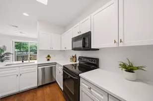 330 Las Colinas Blvd E, Irving, TX 75039 - Photo 11