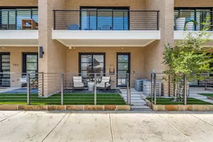 805 Pavillion St, Dallas, TX 75204 - Photo 1