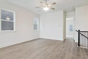 901 Meadowcrest Dr, Plano, TX 75075 - Photo 21