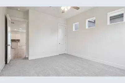 901 Meadowcrest Drive, Plano, TX 75075 - Photo 15