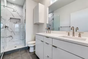 1832 N Garrett Ave, Dallas, TX 75206 - Photo 9