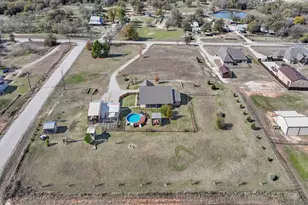 737 Co Rd 4699, Boyd, TX 76023 - Photo 39