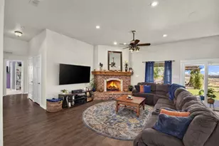 737 Co Rd 4699, Boyd, TX 76023 - Photo 9