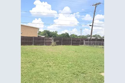 4001 Burning Tree Lane, Garland, TX 75042 - Photo 23