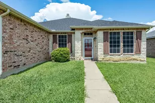 8221 Atherton St, Arlington, TX 76002 - Photo 3