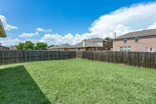 8221 Atherton St, Arlington, TX 76002 - Photo 33