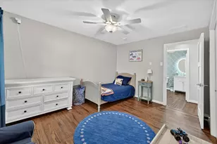 1132 N Cottonwood Dr, Richardson, TX 75080 - Photo 29