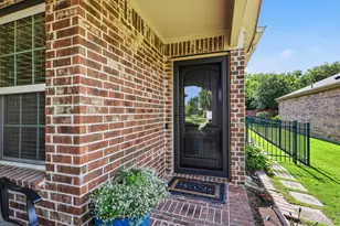 8915 Twin Pines Ln, Frisco, TX 75036 - Photo 5
