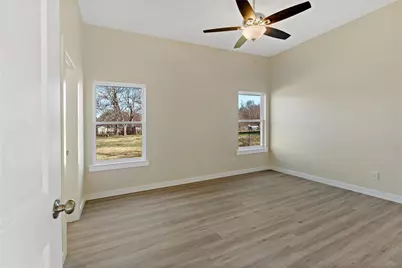 1350 Fitzhugh Avenue, Paris, TX 75460 - Photo 9