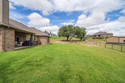 409 Oak Meadow Lane, Weatherford, TX 76085 - Photo 25