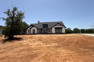 165 Oak Grv Wy, Springtown, TX 76082 - Photo 3