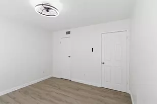 8110 Skillman St, Dallas, TX 75231 - Photo 21