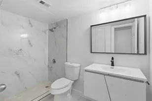 8110 Skillman St, Dallas, TX 75231 - Photo 17