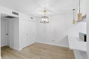 8110 Skillman St, Dallas, TX 75231 - Photo 7