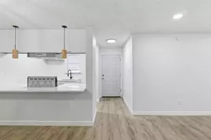 8110 Skillman St, Dallas, TX 75231 - Photo 7