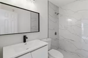 8110 Skillman St, Dallas, TX 75231 - Photo 27