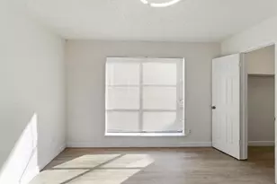 8110 Skillman St, Dallas, TX 75231 - Photo 25