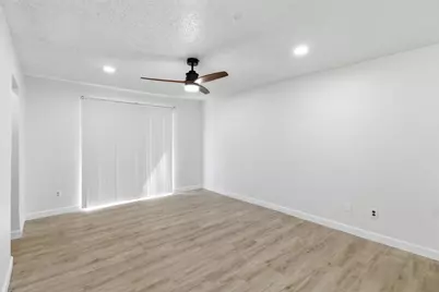 8110 Skillman Street #1034, Dallas, TX 75231 - Photo 17