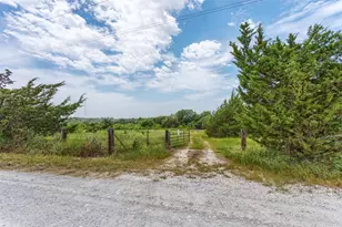 2075 Co Rd 151, Gainesville, TX 76240 - Photo 1
