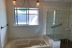 2226 Fall River Dr, Arlington, TX 76006 - Photo 17