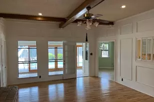 2226 Fall River Dr, Arlington, TX 76006 - Photo 5