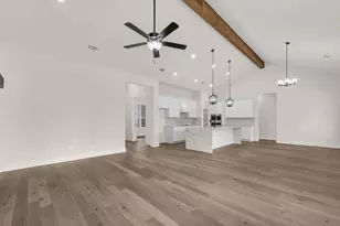 2001 Woodland Rd, Weatherford, TX 76088 - Photo 9