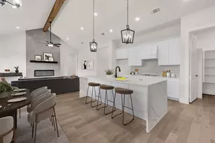 2001 Woodland Rd, Weatherford, TX 76088 - Photo 5