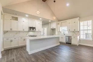 2701 County Rd 405, Alvarado, TX 76009 - Photo 9