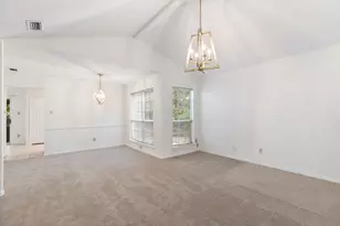 3208 Hickory Ct, Bedford, TX 76021 - Photo 9