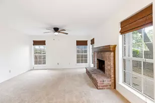 3208 Hickory Ct, Bedford, TX 76021 - Photo 19
