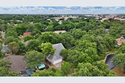 3208 Hickory Court, Bedford, TX 76021 - Photo 3