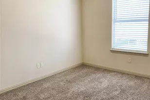2320 Calendar Ct, Grand Prairie, TX 75050 - Photo 15