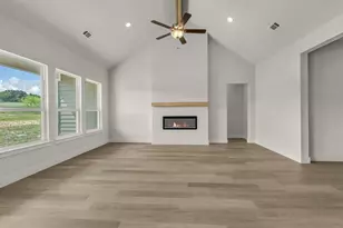 1040 Salvation Dr, Weatherford, TX 76088 - Photo 27
