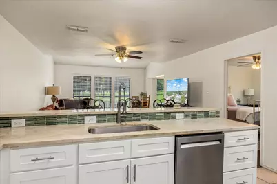 4407 Overlook Court, Granbury, TX 76049 - Photo 7