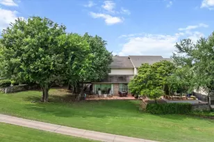 4407 Overlook Ct, Granbury, TX 76049 - Photo 39