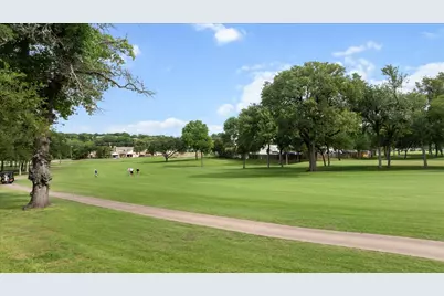 4407 Overlook Court, Granbury, TX 76049 - Photo 29