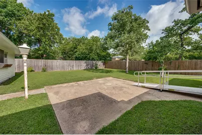 2615 Glenwood Lane, Denton, TX 76209 - Photo 33