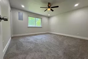 8237 Albert St, White Settlement, TX 76108 - Photo 19