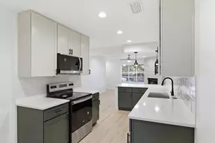 13610 Brookgreen Dr, Dallas, TX 75240 - Photo 15