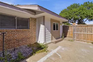 13610 Brookgreen Dr, Dallas, TX 75240 - Photo 29