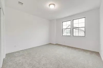 218 Woodson Street, Irving, TX 75063 - Photo 7