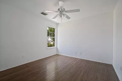 1383 Mimosa Lane, Lewisville, TX 75077 - Photo 17