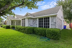 1314 Hall Ln, Seagoville, TX 75159 - Photo 1