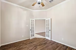 15324 Duck Creek Ct, Fort Worth, TX 76262 - Photo 7