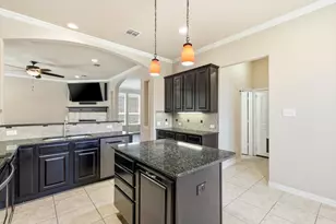 15324 Duck Creek Ct, Fort Worth, TX 76262 - Photo 11